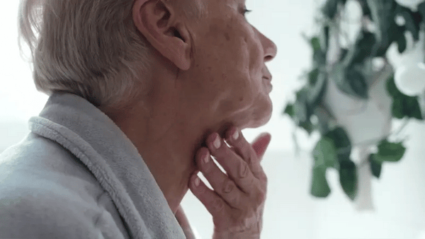 Gel Hidratante de Cuello: Adiós arrugas,hola juventud