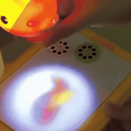 Mesa Creativa de Proyección Infantil